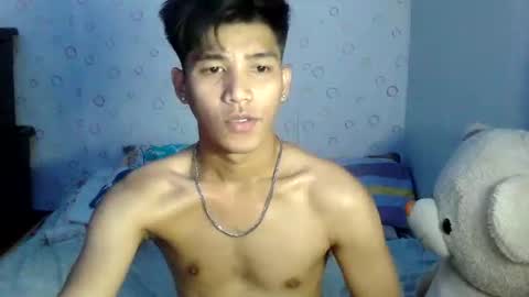Snapshot of ursweetie_boy chatting on July 2026 04:15:01 AM ursweetie_boy online show from July 2026 04:15:01 AM
