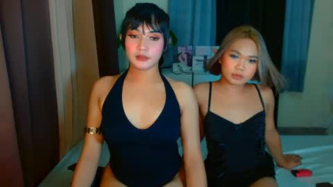 Snapshot of urwildest_farrah chatting on April 2026 11:48:01 AM Urwildest farrah online show from April 2026 11:48:01 AM