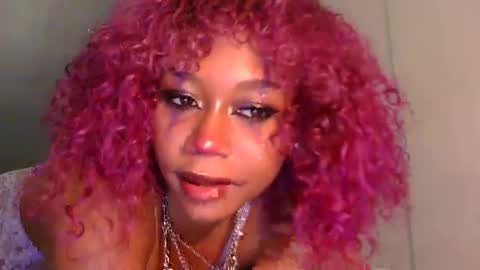 urwildestdream666 online show from October 2025 12:36:01 AM