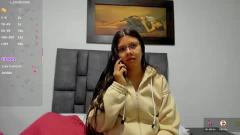 Snapshot of vahiolet_smith chatting on July 2026 12:22:01 PM Vahiolet smith online show from July 2026 12:22:01 PM