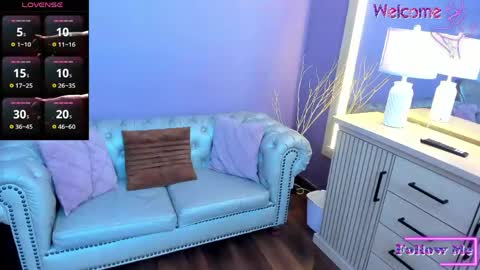 Vaiolet Harris online show from May 2026 11:48:01 AM