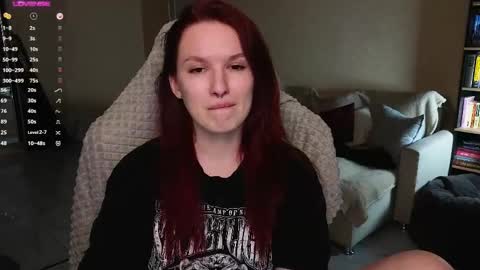 Snapshot of val_manson chatting on March 2026 09:05:01 PM Val online show from March 2026 09:05:01 PM