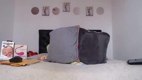 valen_foxxx online show from May 2026 02:45:01 PM