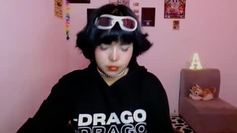 valenbeauty online show from June 2026 02:03:01 AM