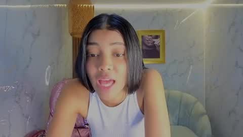 Valentina  online show from May 2026 01:06:01 PM