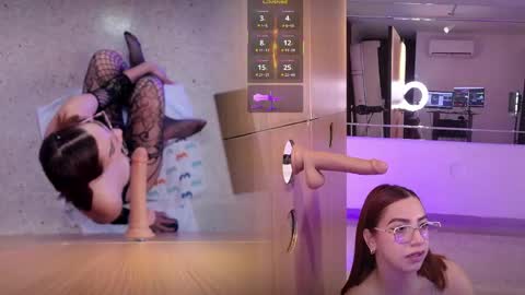 Snapshot of valentina_greco chatting on June 2026 04:24:02 PM Valentina online show from June 2026 04:24:02 PM