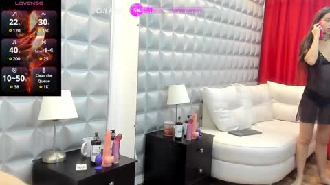 Valentina online show from December 2024 01:09:02 PM