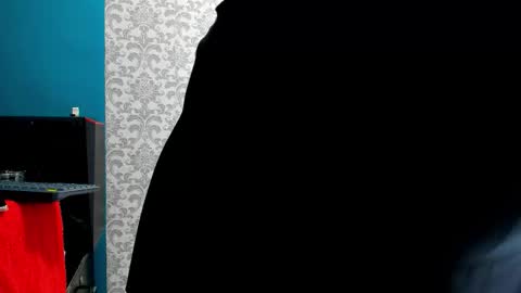 Costume lover online show from February 2026 02:38:01 PM