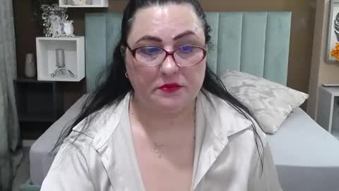 valeriasmiths online show from June 2026 05:54:02 AM