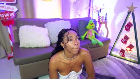 Valerie Style3 online show from December 2025 04:19:01 AM