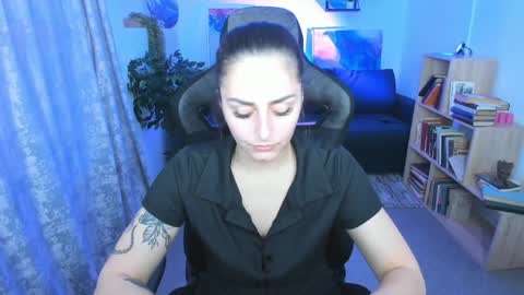 Valerie online show from April 2026 01:53:01 PM