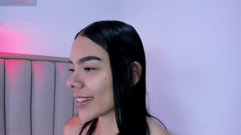 Cris  online show from July 2026 11:47:02 AM