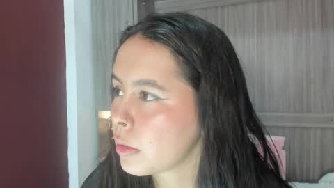 valerymeyerr online show from April 2026 12:10:01 PM