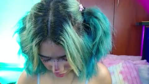 zoe online show from May 2026 03:25:02 AM