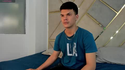 Valery Stonne  online show from February 2025 07:37:02 PM