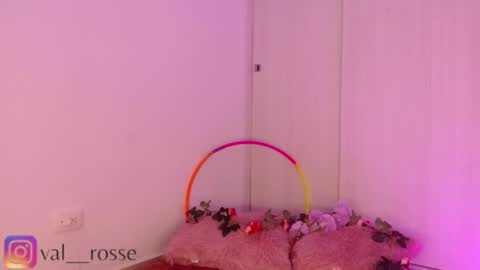 Val online show from October 2025 01:12:02 PM