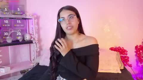Snapshot of valk_diaz chatting on June 2026 01:47:02 AM Valk online show from June 2026 01:47:02 AM