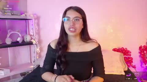 Snapshot of valk_diaz chatting on June 2026 02:24:02 AM Valk online show from June 2026 02:24:02 AM