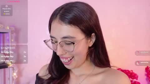 Snapshot of valk_diaz chatting on June 2026 02:30:01 PM Valk online show from June 2026 02:30:01 PM