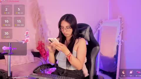 Snapshot of valk_diaz chatting on July 2026 04:07:02 AM Valk online show from July 2026 04:07:02 AM