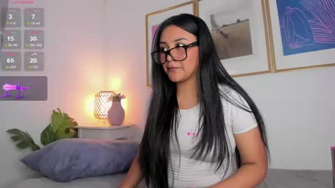 Snapshot of valka_collins chatting on June 2026 07:42:01 PM Valka online show from June 2026 07:42:01 PM
