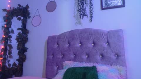 valkiry_ online show from February 2026 10:32:01 PM