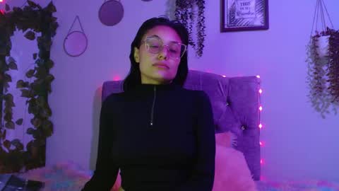 valkiry_ online show from April 2026 08:57:01 PM