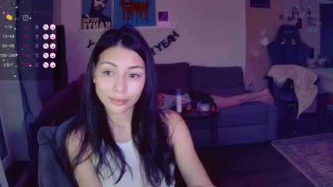 Little Devil online show from April 2026 06:09:01 PM