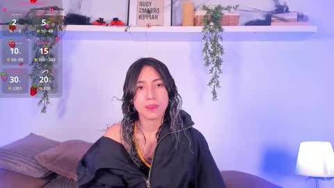 vamp  online show from November 2025 08:43:01 PM