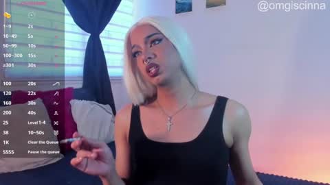 Snapshot of vampy__cinna chatting on June 2026 09:35:02 PM Cinnamon online show from June 2026 09:35:02 PM