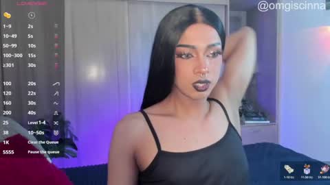 Snapshot of vampy__cinna chatting on July 2026 03:38:01 PM Cinnamon online show from July 2026 03:38:01 PM