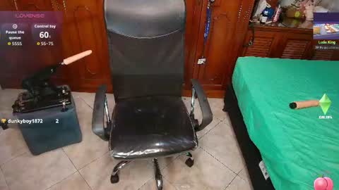 Snapshot of vane_latin18 chatting on June 2026 08:22:02 PM vane_latin18 online show from June 2026 08:22:02 PM