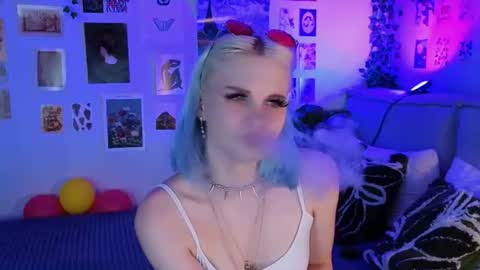 Snapshot of vanessaaustin chatting on July 2026 02:51:01 PM Vanessa online show from July 2026 02:51:01 PM