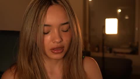 Irina online show from April 2026 08:09:01 PM