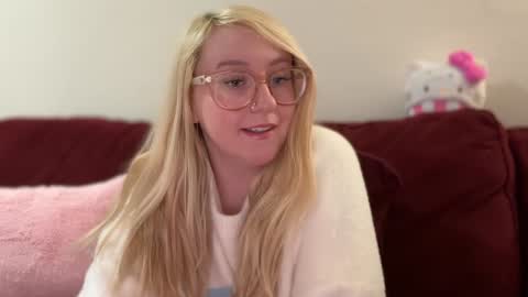 vanillapuddingpie online show from January 2025 03:22:01 AM