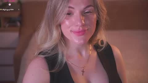 Sophie online show from July 2026 10:03:01 PM