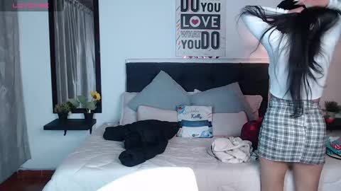 vane online show from March 2025 07:59:02 PM