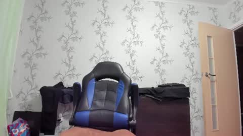 Snapshot of vano_822 chatting on June 2026 08:15:01 PM vano_822 online show from June 2026 08:15:01 PM