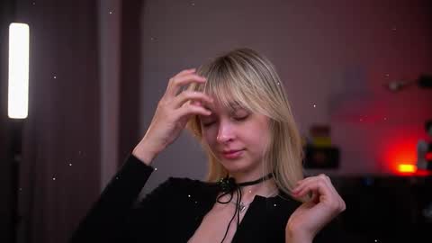 Heeeeey Im Hanna the art of tease  online show from December 2025 04:48:01 PM