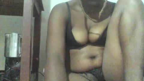 vayanah317 online show from March 2026 10:05:01 PM