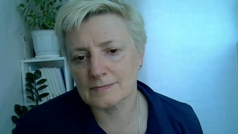 Snapshot of vea_motty chatting on June 2026 02:09:01 PM vea_motty online show from June 2026 02:09:01 PM