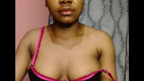 vee62 online show from April 2026 10:51:02 PM