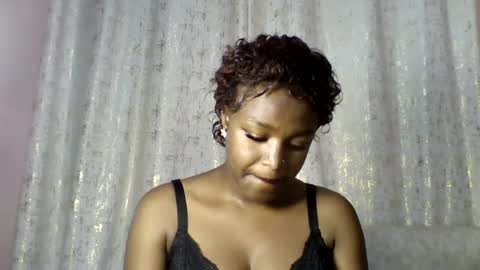 vee_quest online show from June 2026 06:43:01 PM