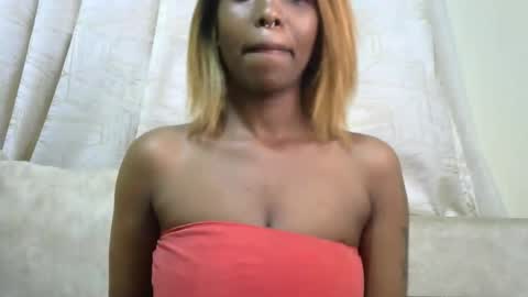 Snapshot of veey_dellah chatting on September 2025 11:43:01 AM veey online show from September 2025 11:43:01 AM