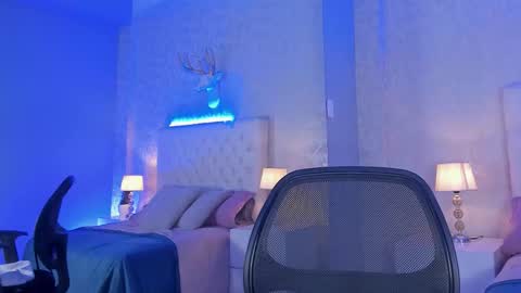 Snapshot of vega_roux chatting on February 2026 09:57:02 PM VEGA online show from February 2026 09:57:02 PM