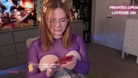 vegas_romance online show from April 2026 03:35:02 AM