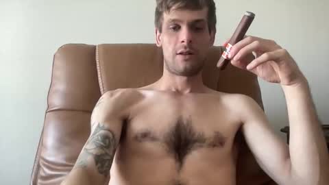 Joeyyy online show from April 2026 10:07:02 PM