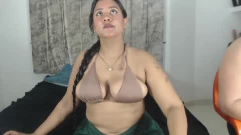 VelaAndEdwa online show from May 2026 12:30:01 AM