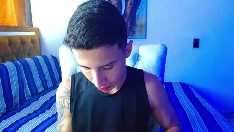 velk_hot1 online show from March 2026 01:18:02 PM