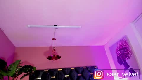 Isabella  online show from March 2026 12:05:03 PM